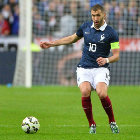 Benzema trở lại thi đấu cho đội tuyển Pháp tại Euro 2020