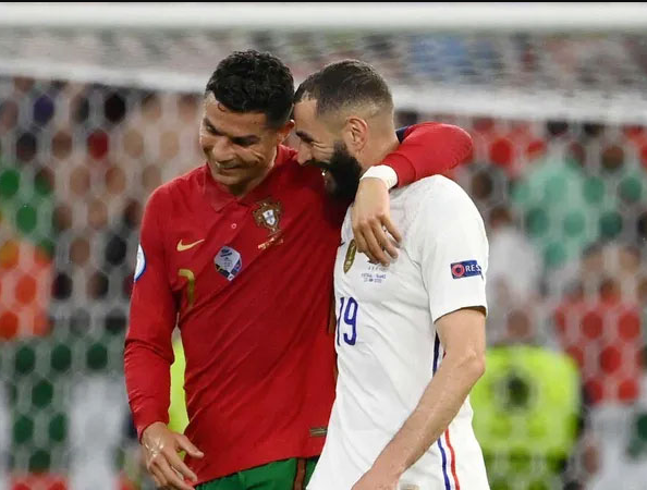 Tình cảm của Ronaldo và Benzema tại Euro 2020