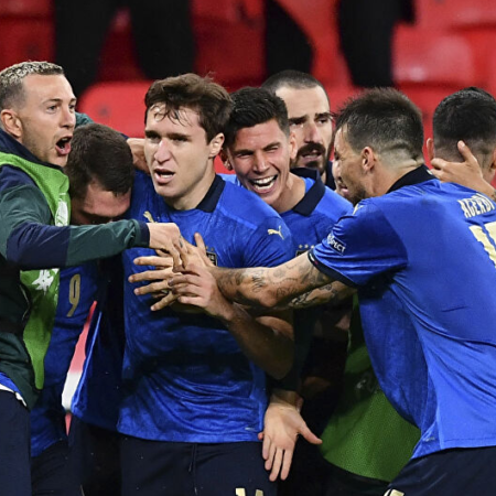 Kết quả thi đấu Euro: Trải qua 120 phút đầy kịch tính, Ý thắng Áo 2-1.