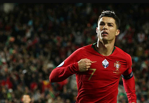 Ronaldo giành giải Chiếc giày vàng Euro 2020