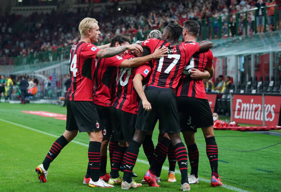 Olivier Giroud tỏa sáng giúp AC Milan có được chiến thắng