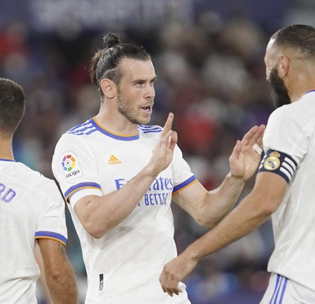 Real Madrid và cuộc rượt đuổi tỷ số với Levante