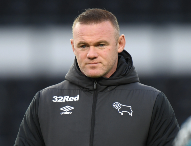 CLB của Wayne Rooney bị trừ 12 điểm vì không trả được nợ