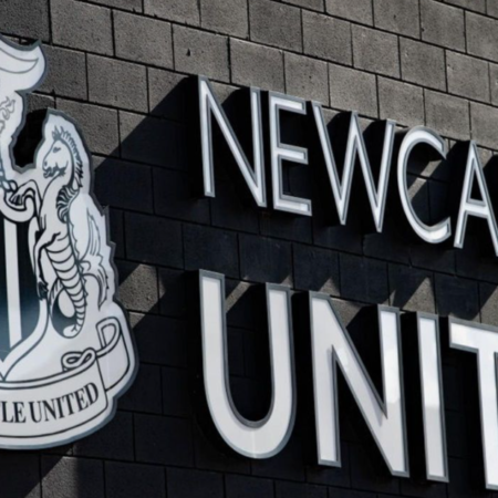 Newcastle United chính thức đổi chủ từ ngày hôm nay