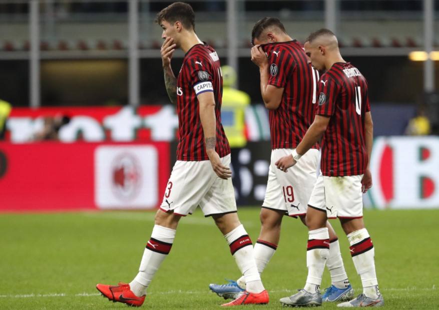AC Milan bị loại khỏi Cúp C1 sau trận thua Liverpool