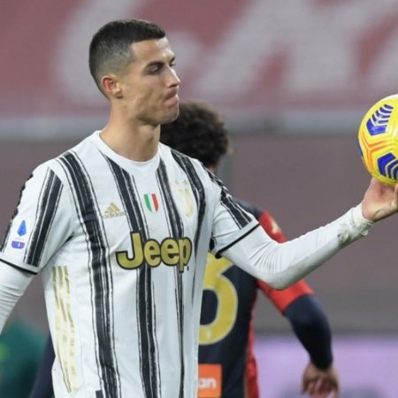 Ronaldo được đồng đội cũ tại Juventus khen ngợi