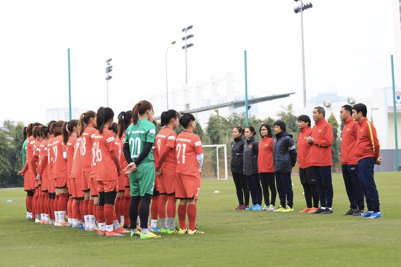 Tổng cộng 31 cầu thủ nữ sang Hàn Quốc tập huấn