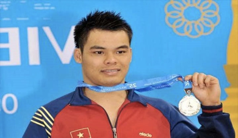 Nguyễn Hữu Việt là vận động viên bơi đầu tiên giành huy chương vàng SEA Games