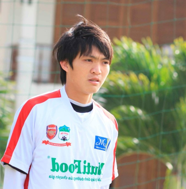 Nguyễn Tuấn Anh cầu thủ trưởng thành với xuất phát điểm từ câu lạc bộ bóng đá Hoàng Anh Gia Lai