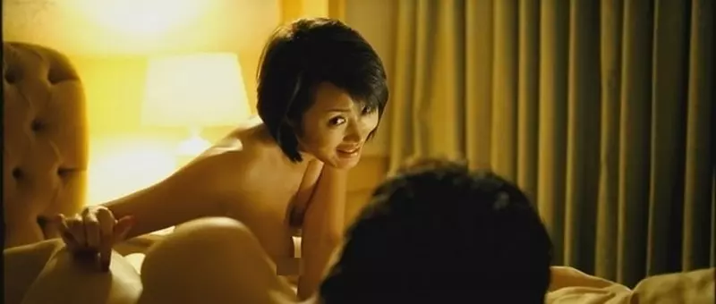 Cảnh nóng của Kim Hye Soo trên phim cực ngọt