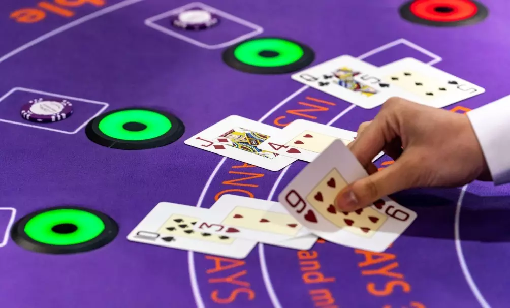 Lãnh đạo Thượng viện trình dự luật cấm cờ bạc trực tuyến ở Philippines
