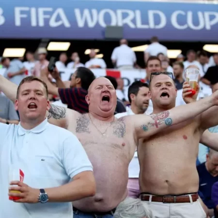 1.300 người hâm mộ bị cấm đến xem các trận đấu World Cup ở Qatar