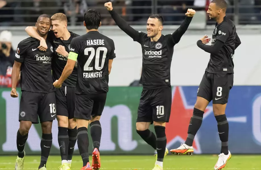 Eintracht Frankfurt vừa có trận hòa không bàn thắng trước Tottenham