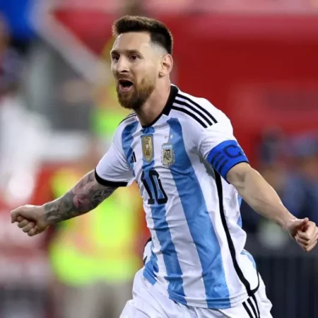 Messi sẽ giành được Chiếc giày vàng và Quả bóng vàng World Cup 2022
