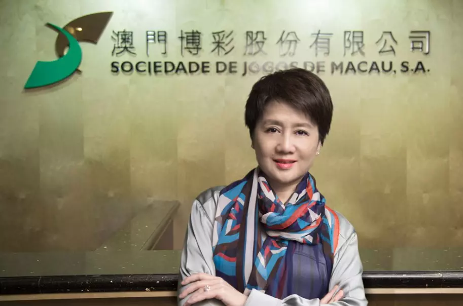 Bà Angela Leong On Kei hiện đứng thứ 32 trong danh sách 50 người giàu nhất Hong Kong