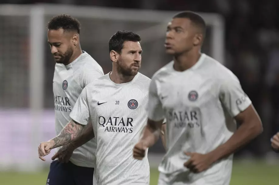 3 cầu thủ có thể thay thế Lionel Messi ở PSG
