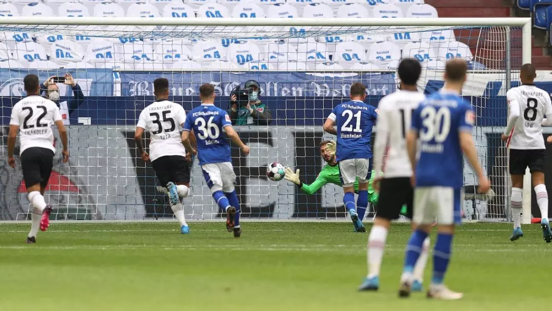 Đã có 41 lần gặp nhau giữa Schalke và Frankfurt