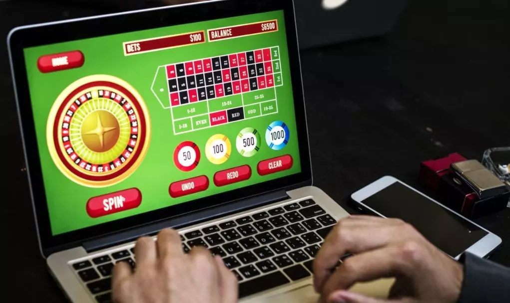 Không nên đánh đồng trò chơi trực tuyến với các hoạt động như cá cược và cờ bạc