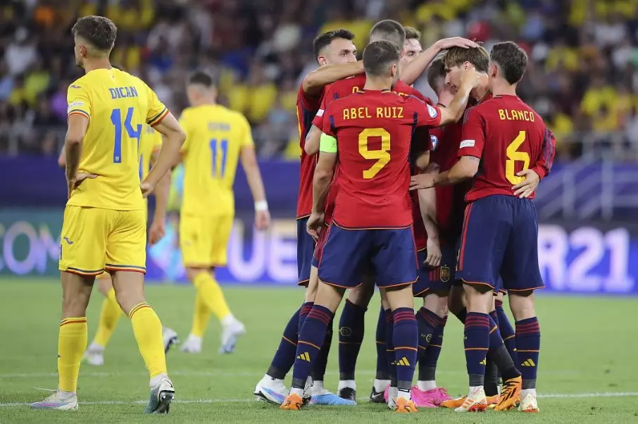 Tây Ban Nha vừa đánh bại đội đồng chủ nhà Romania với tỷ số 3-0